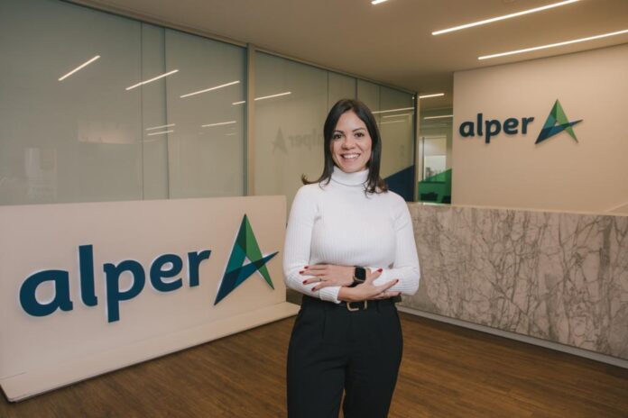 Silvia Alper Seguros Rio