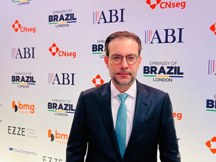 Ivo machado EZZE seguros